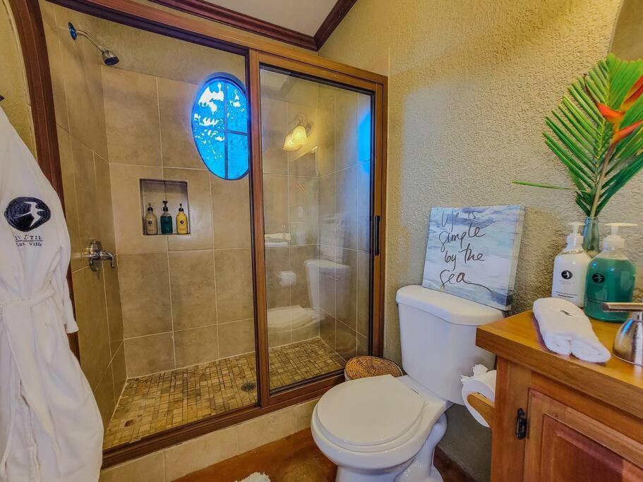 Vive Utila - Bed & Breakfast Exterior foto